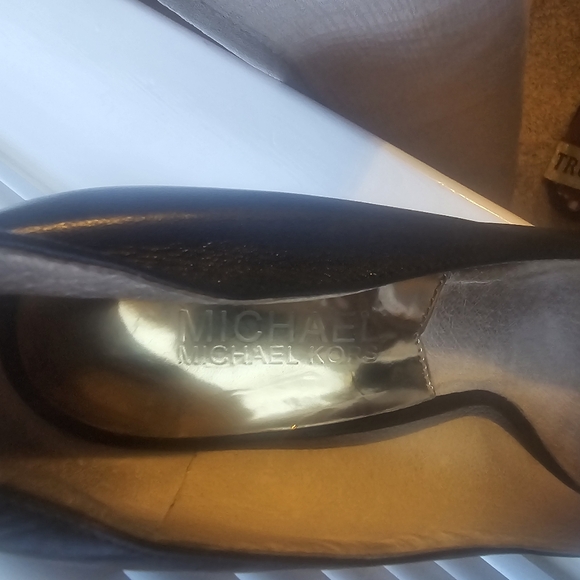 Michael Kors Heels - Picture 4 of 4